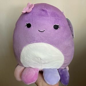 BNWT Violet the octopus Squishmallow